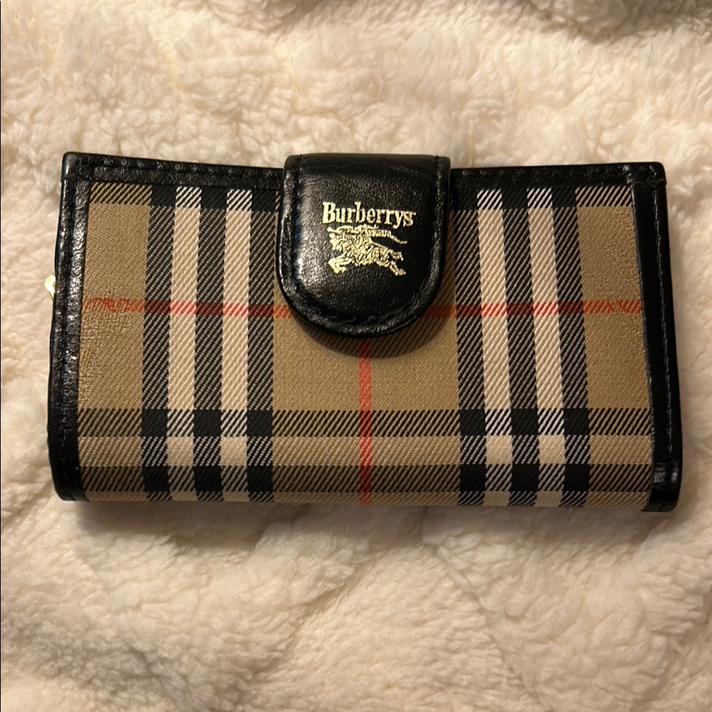 Burberrys Tan/ Black Key Holder